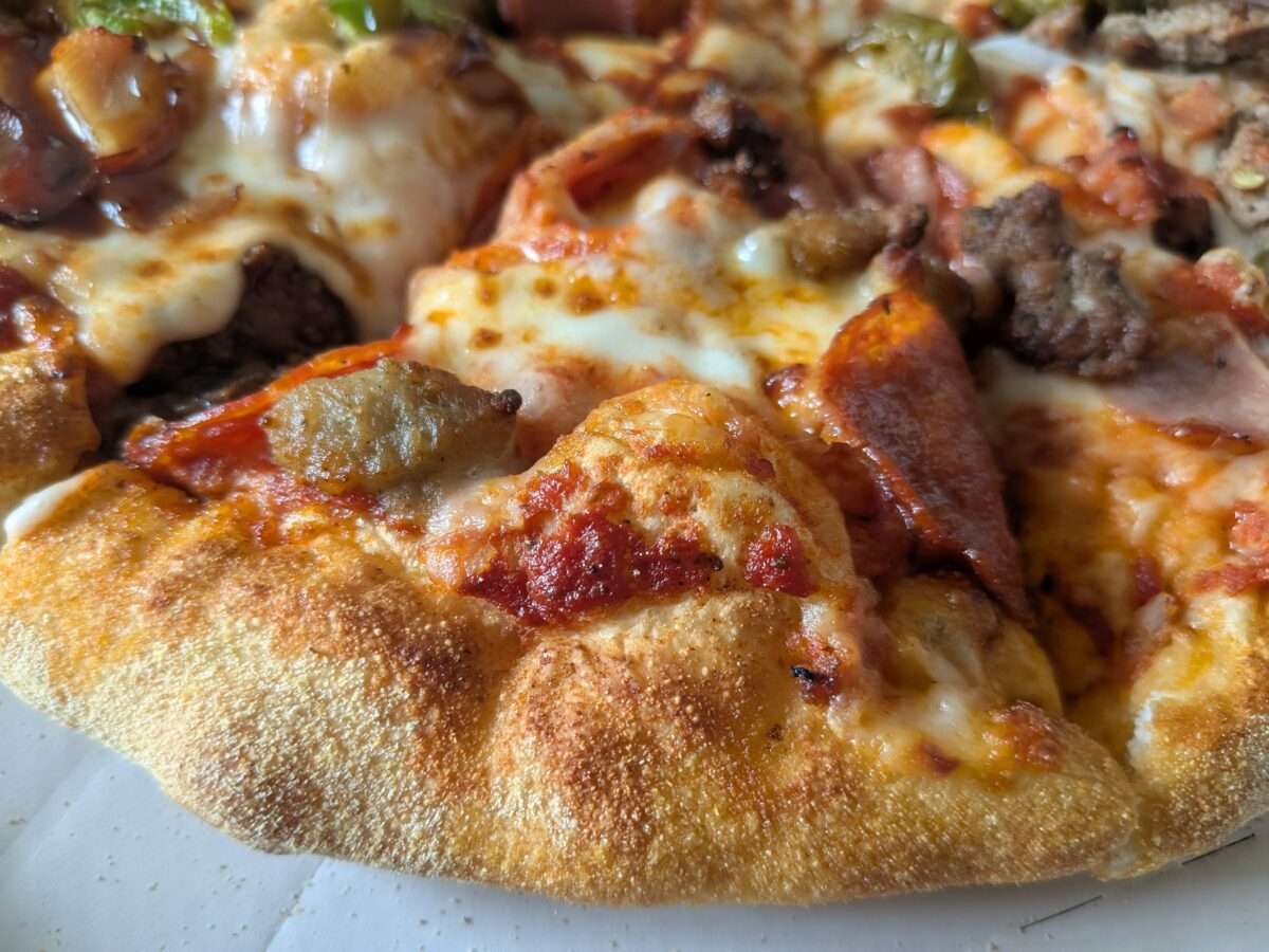 ドミノピザのハンドトス生地