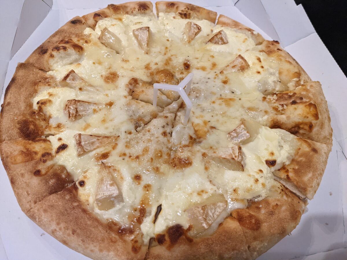 ピザハットのとろける4種チーズのフォルマッジ