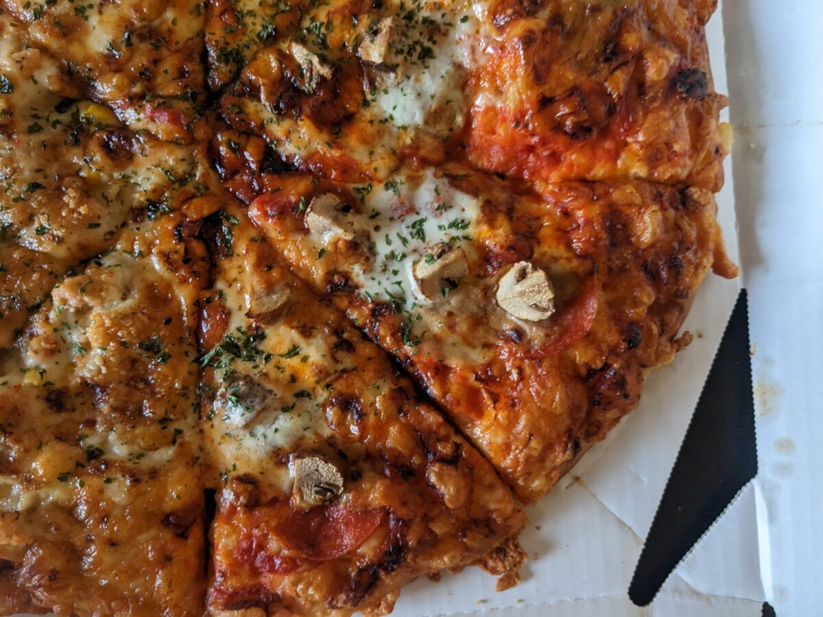 ピザーラの「特製ポルチーニソースのピザ」