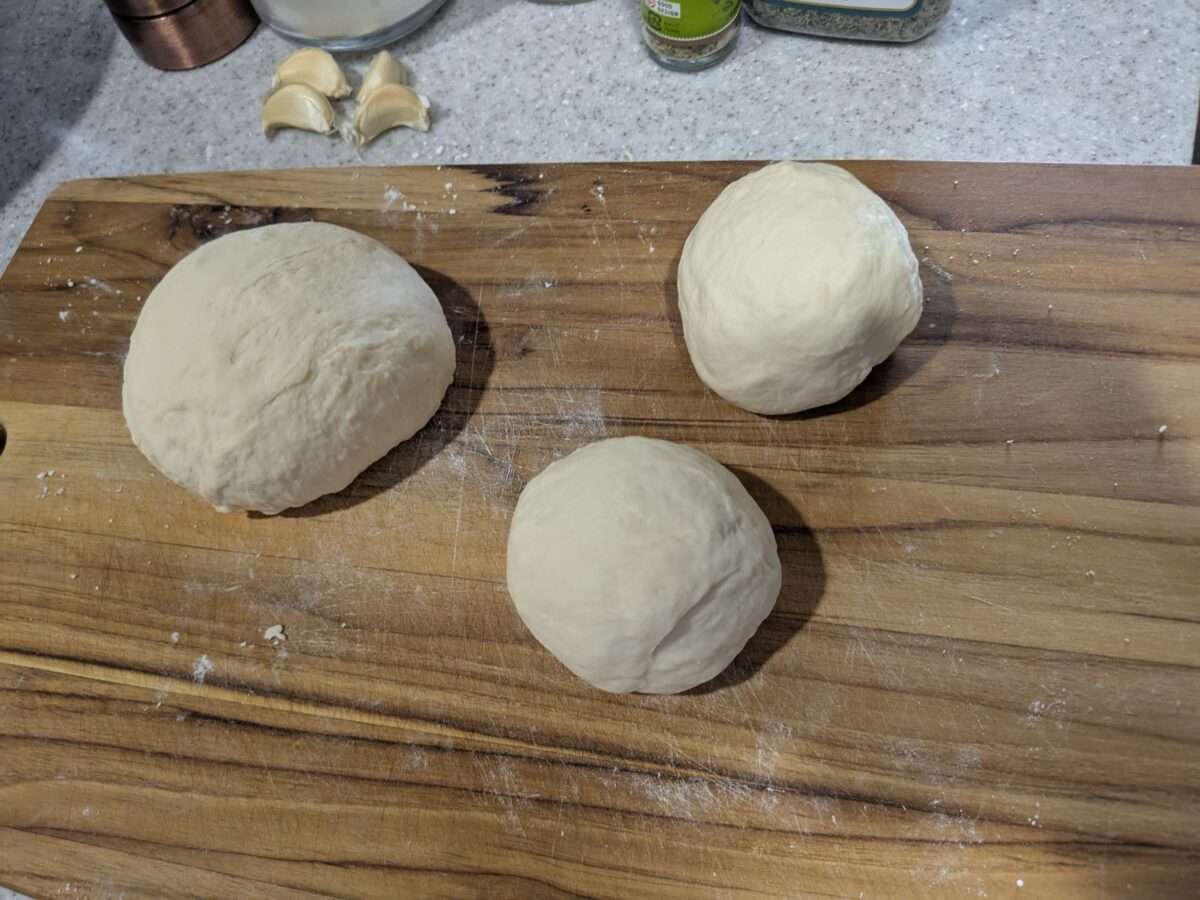 ピザ生地の作り方