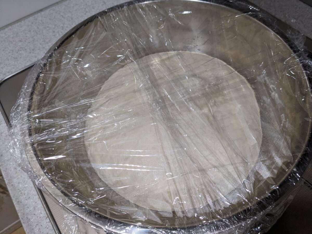 ピザ生地一時発酵完了