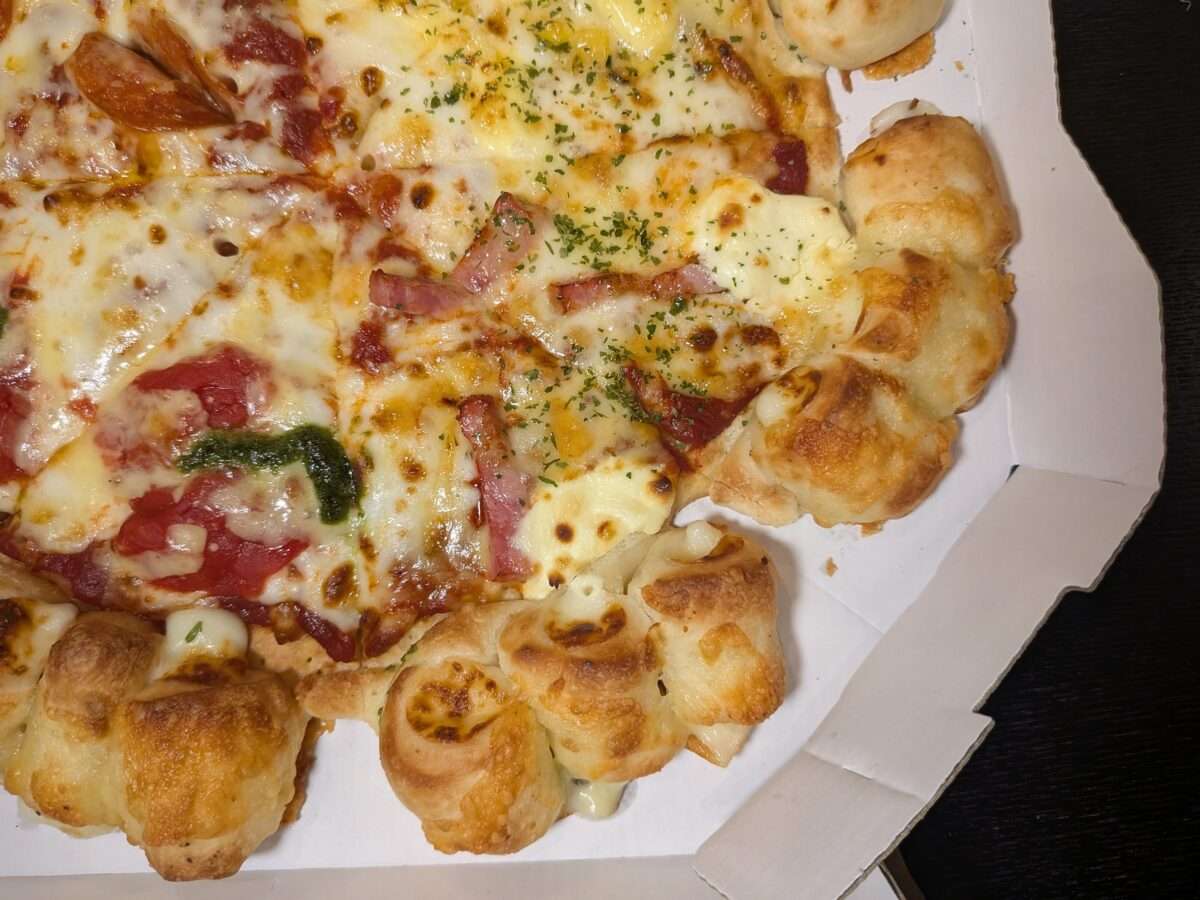 チージーロール生地