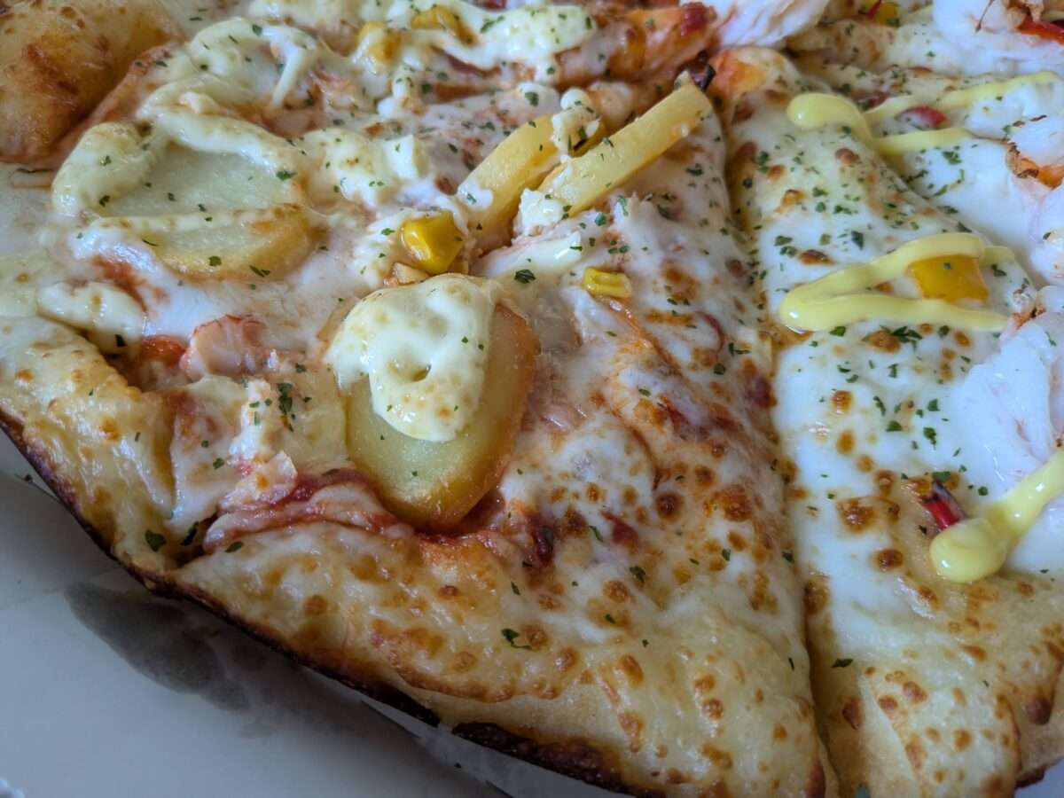 ドミノピザ「本ズワイガニのポテトマヨ」のミミ