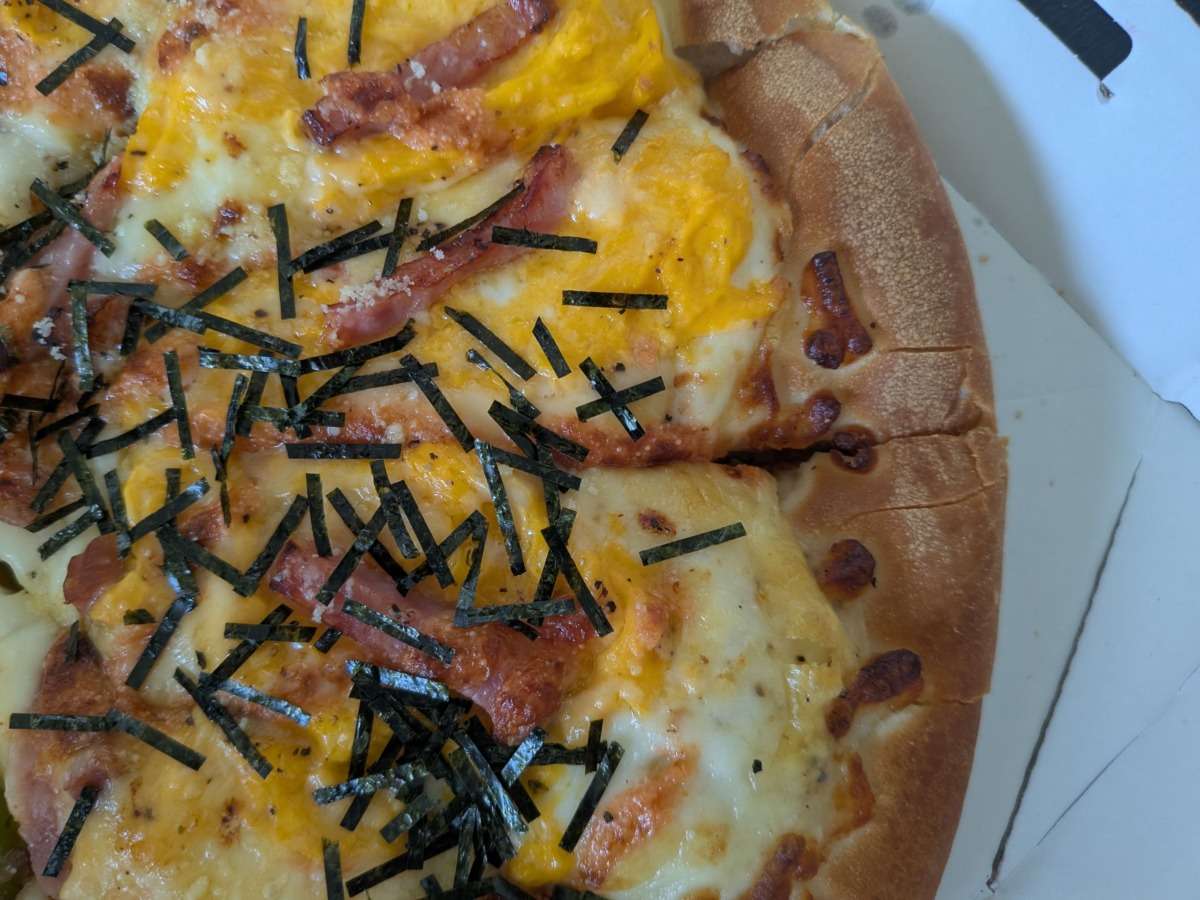 ピザハット「和風明太カルボナーラピザ」のトッピング