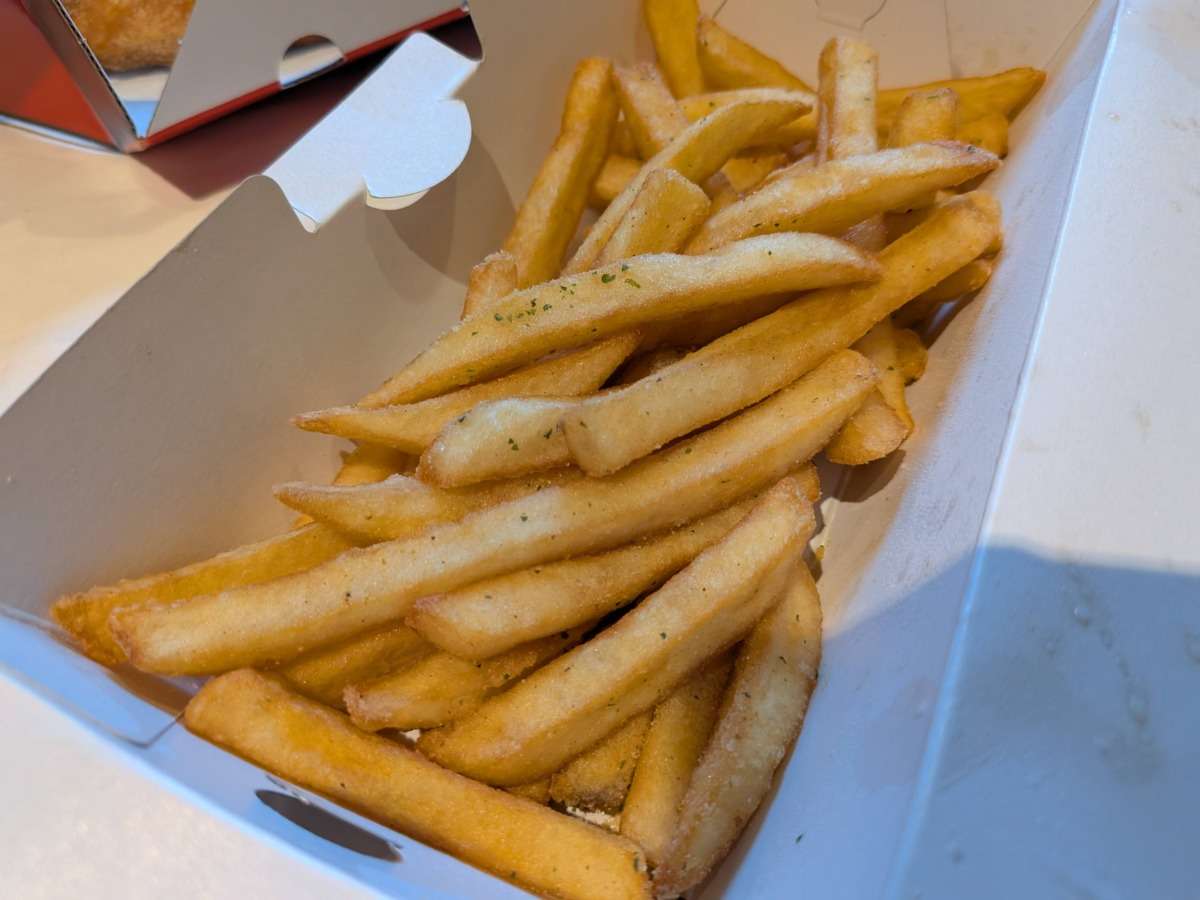 プリンクルポテトのLサイズ