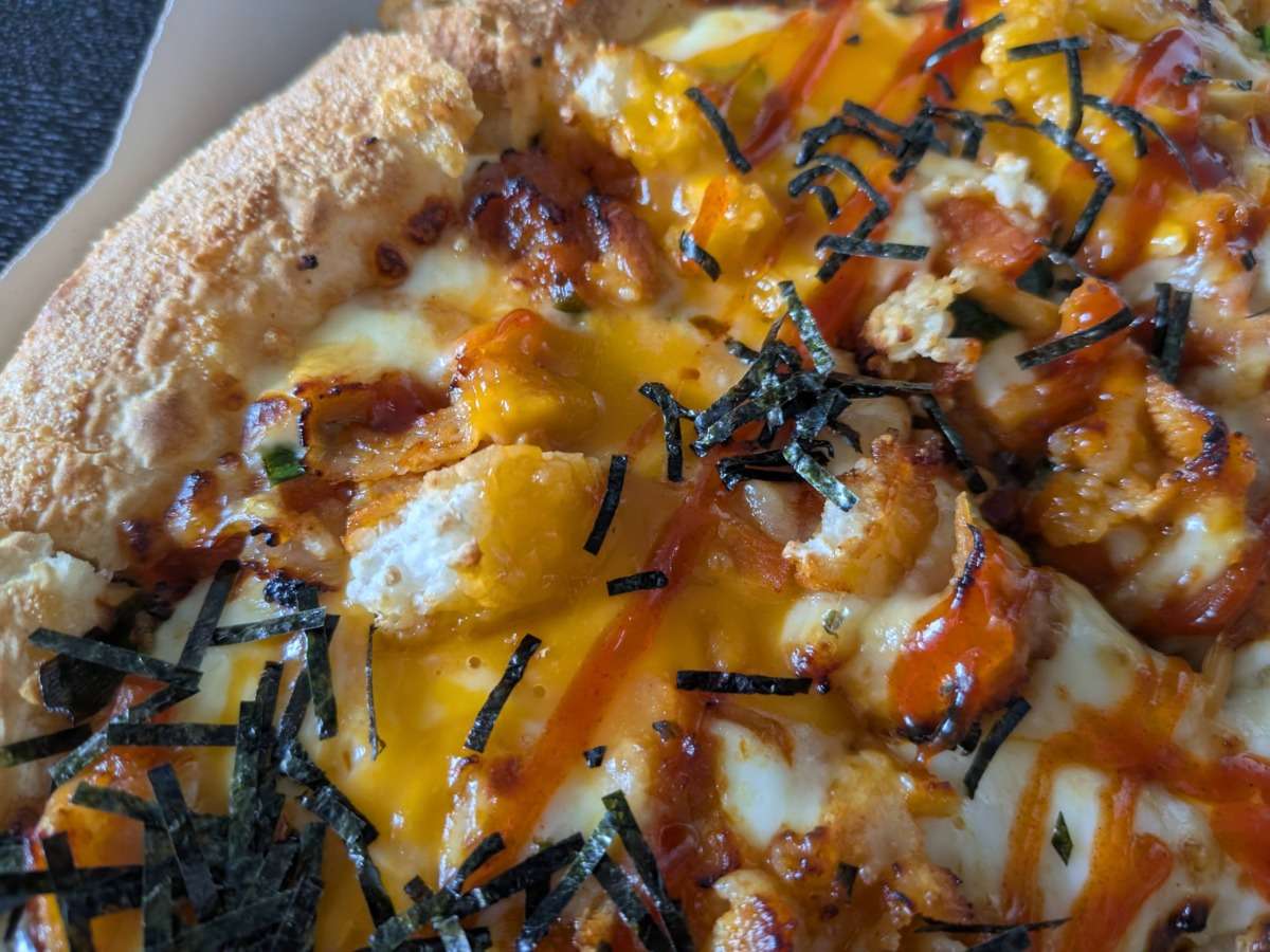 とろ～り卵の​石焼風チーズビビンバの味は？