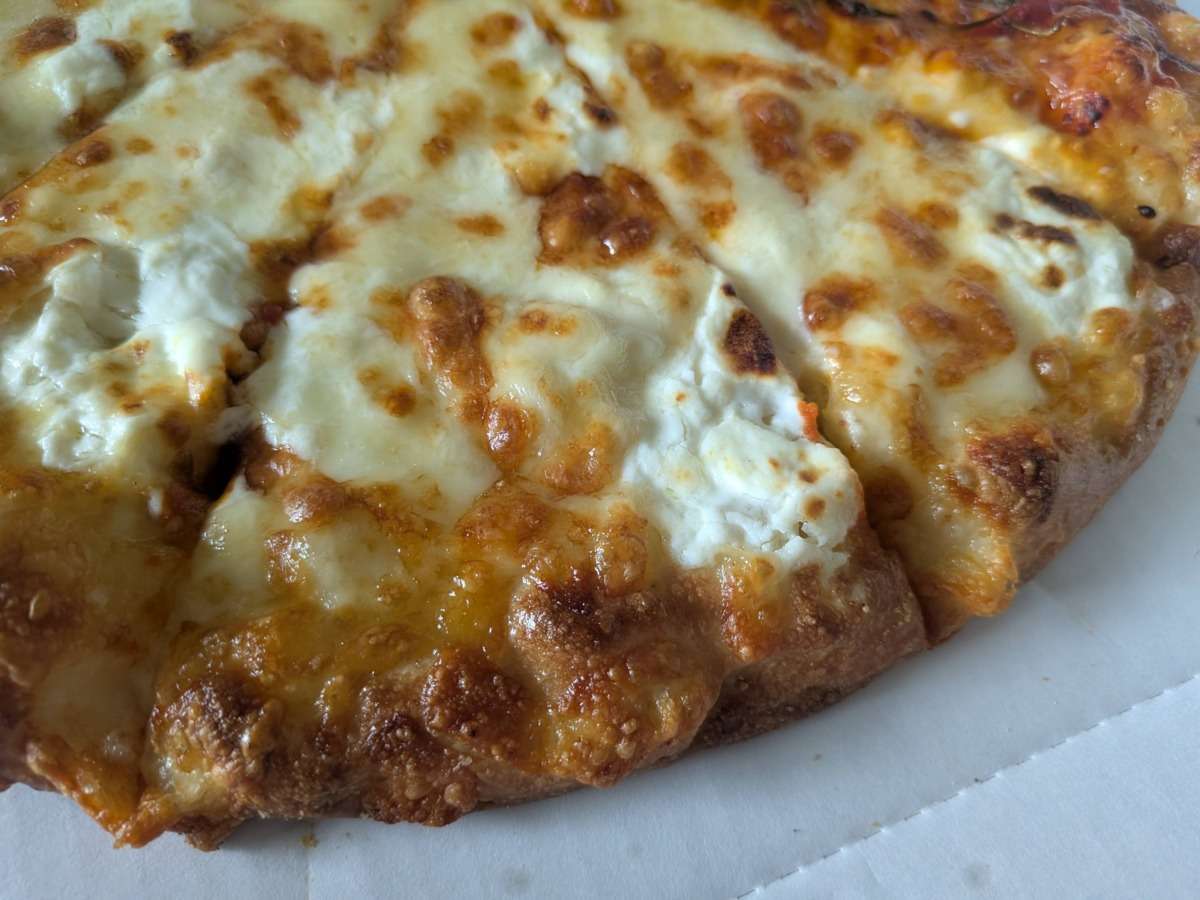 ピザーラの「チーズ＆ハニー」のイタリアン生地