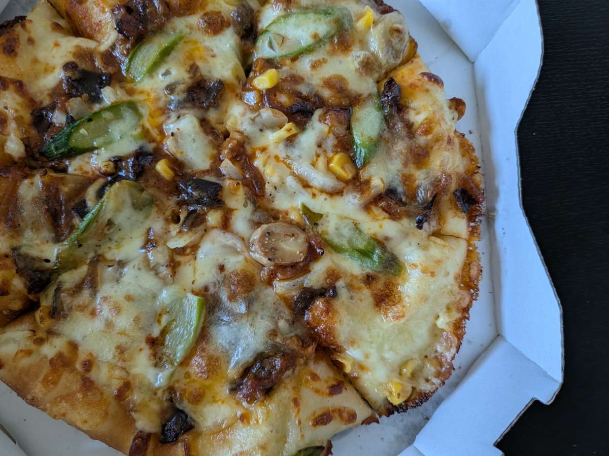 野菜 麻辣湯ピザ